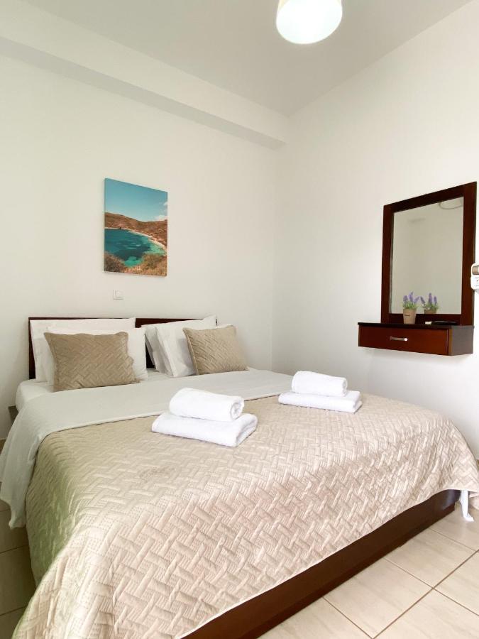 Acta'S Rooms Himarë Dış mekan fotoğraf