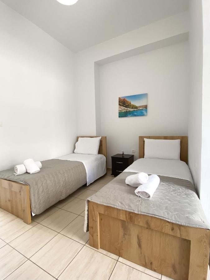 Acta'S Rooms Himarë Dış mekan fotoğraf