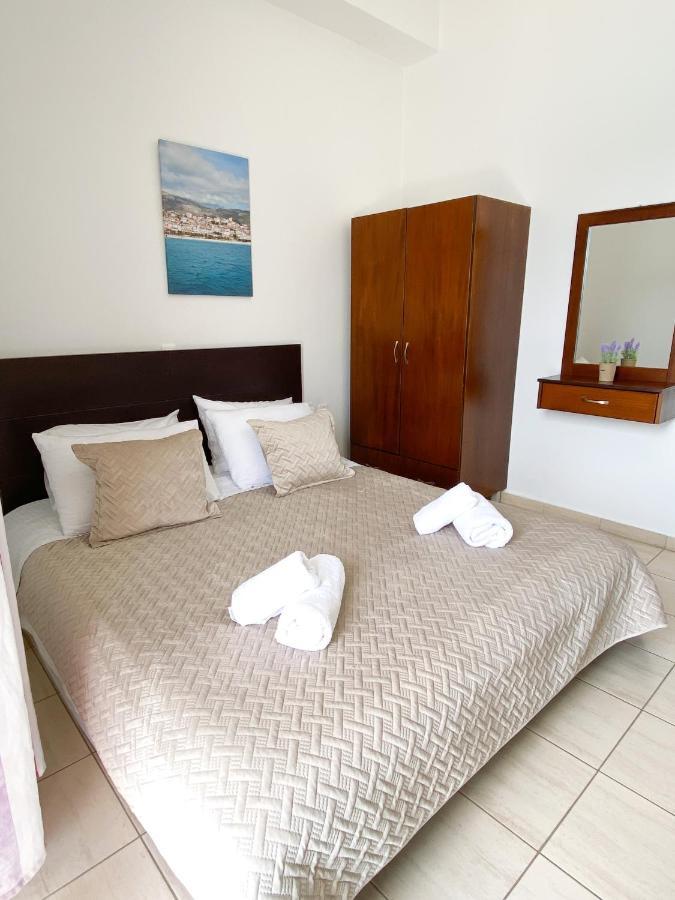 Acta'S Rooms Himarë Dış mekan fotoğraf